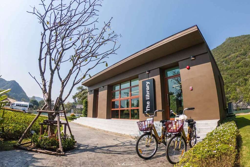 La Isla Pranburi Beach Resort Sam Roi Yot Extérieur photo